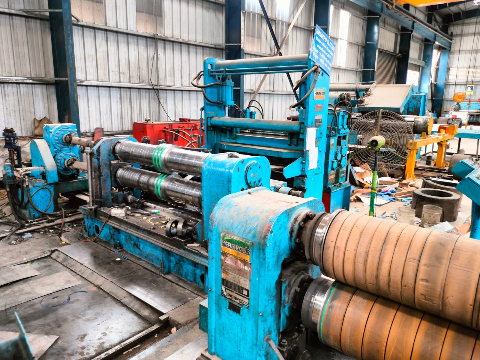Processed slit coils output on Herr Voss line